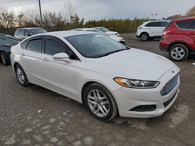  FORD FUSION 2016 Biały