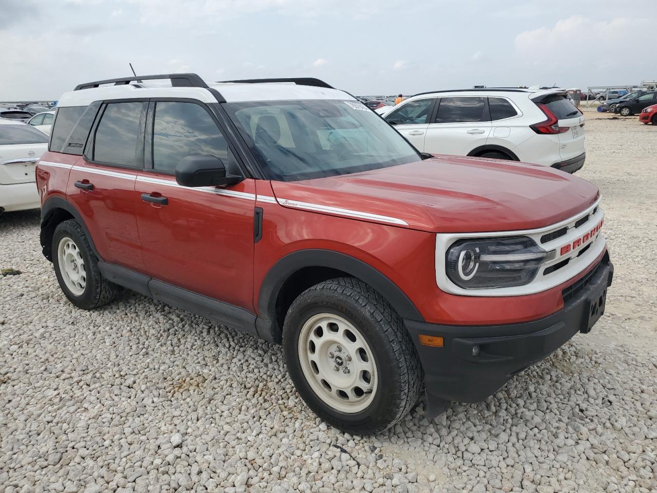 2023 Ford Bronco - Image 4