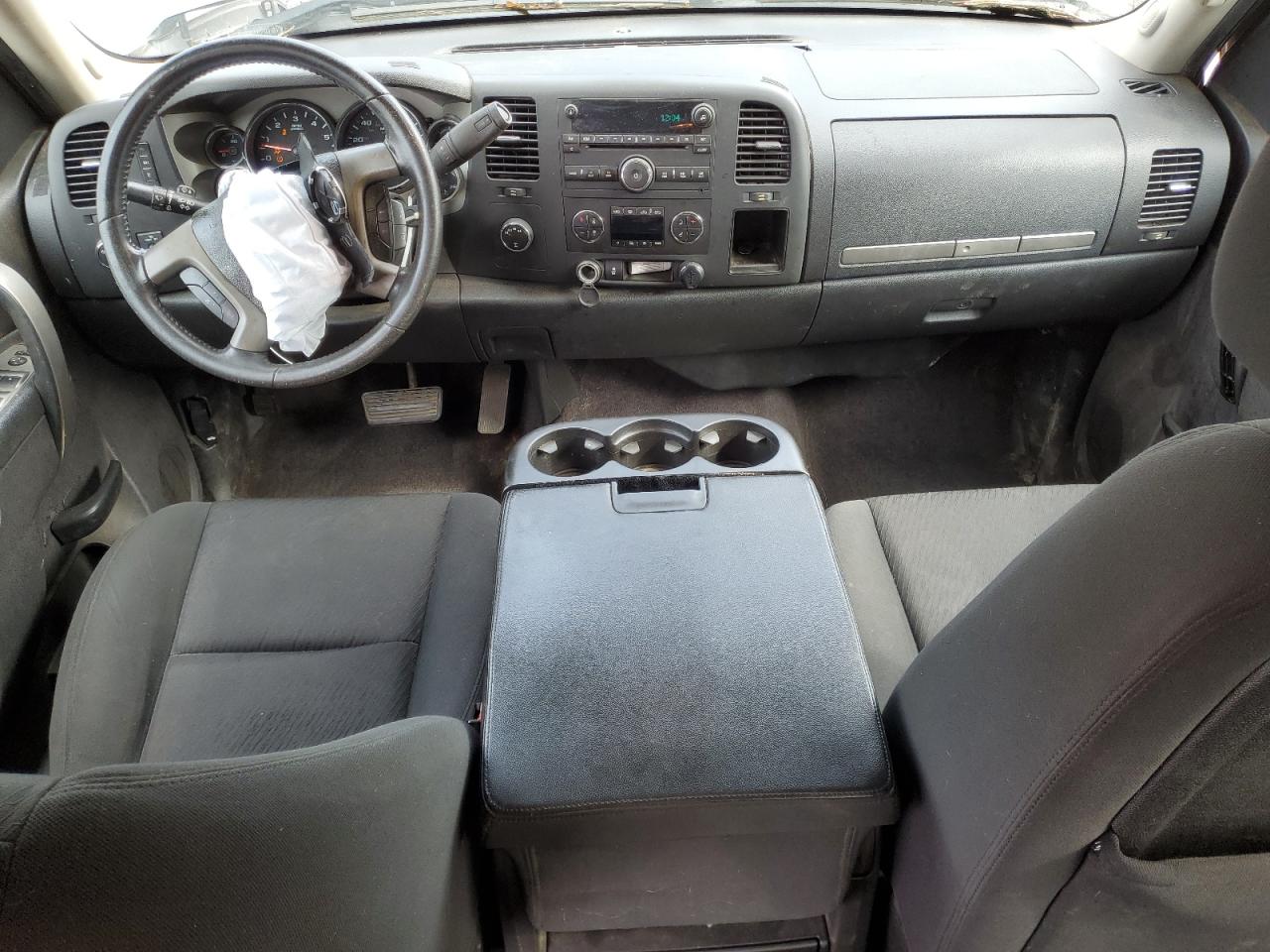 2012 Chevrolet Silverado - Image 8