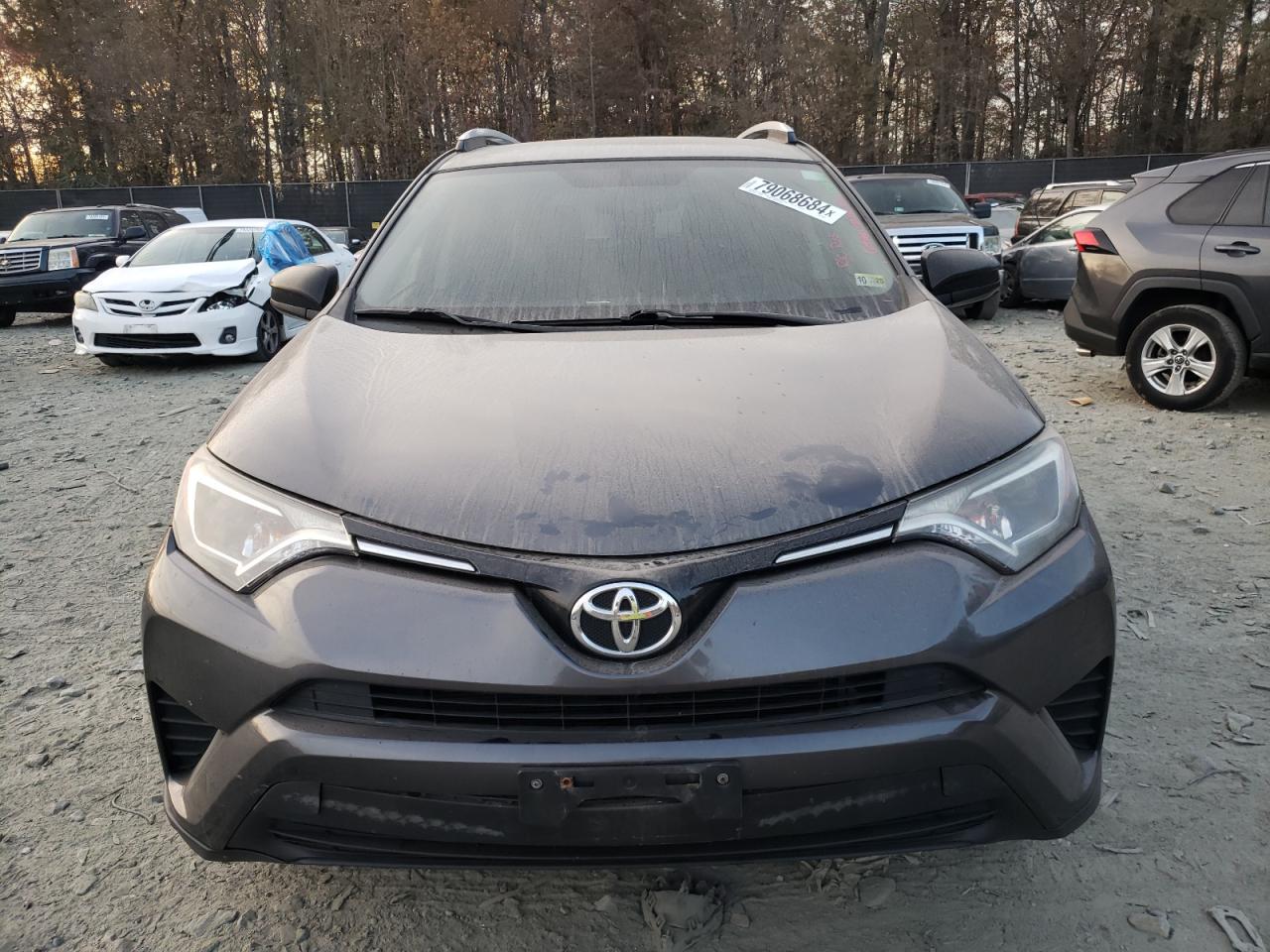 VIN JTMBFREVXGJ096451 2016 TOYOTA RAV4 no.5