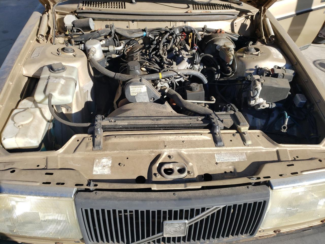 1992 Volvo 240 Base VIN: YV1AS8802N1472455 Lot: 81960484
