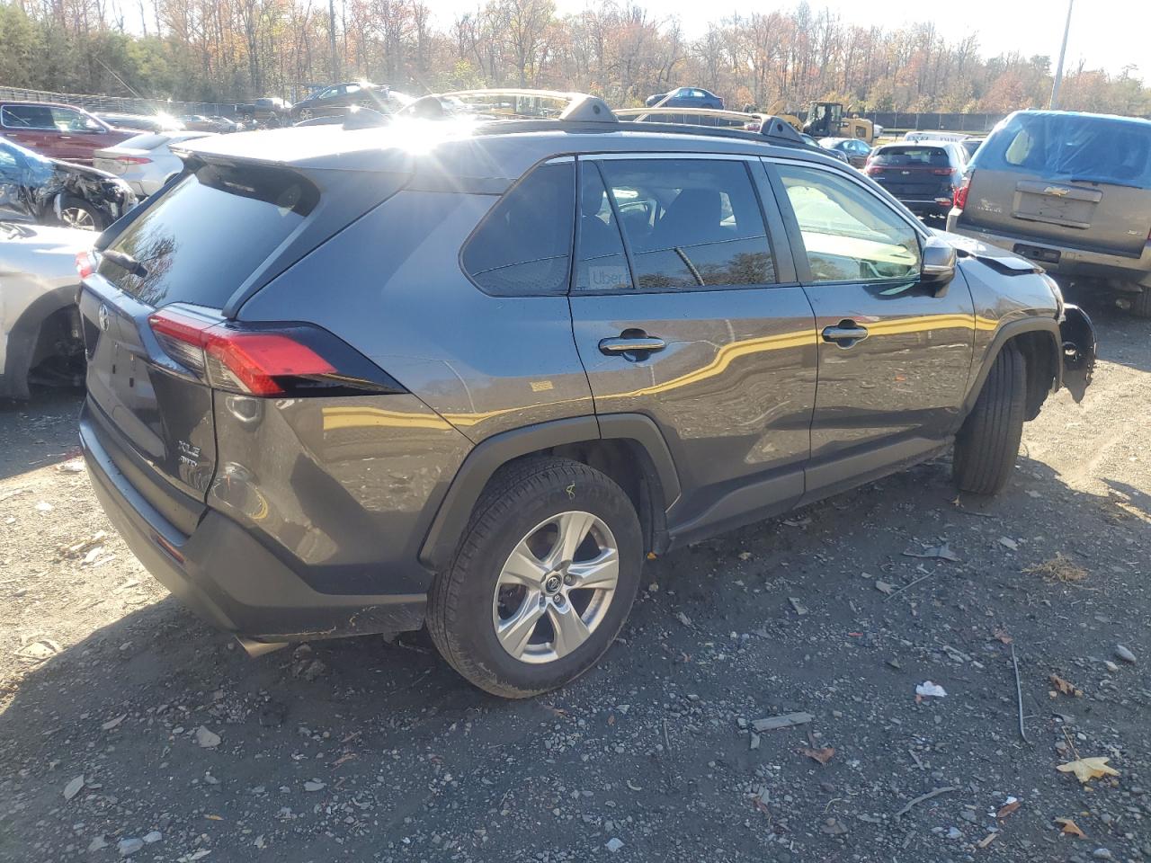 2019 Toyota RAV 4 - Image 3