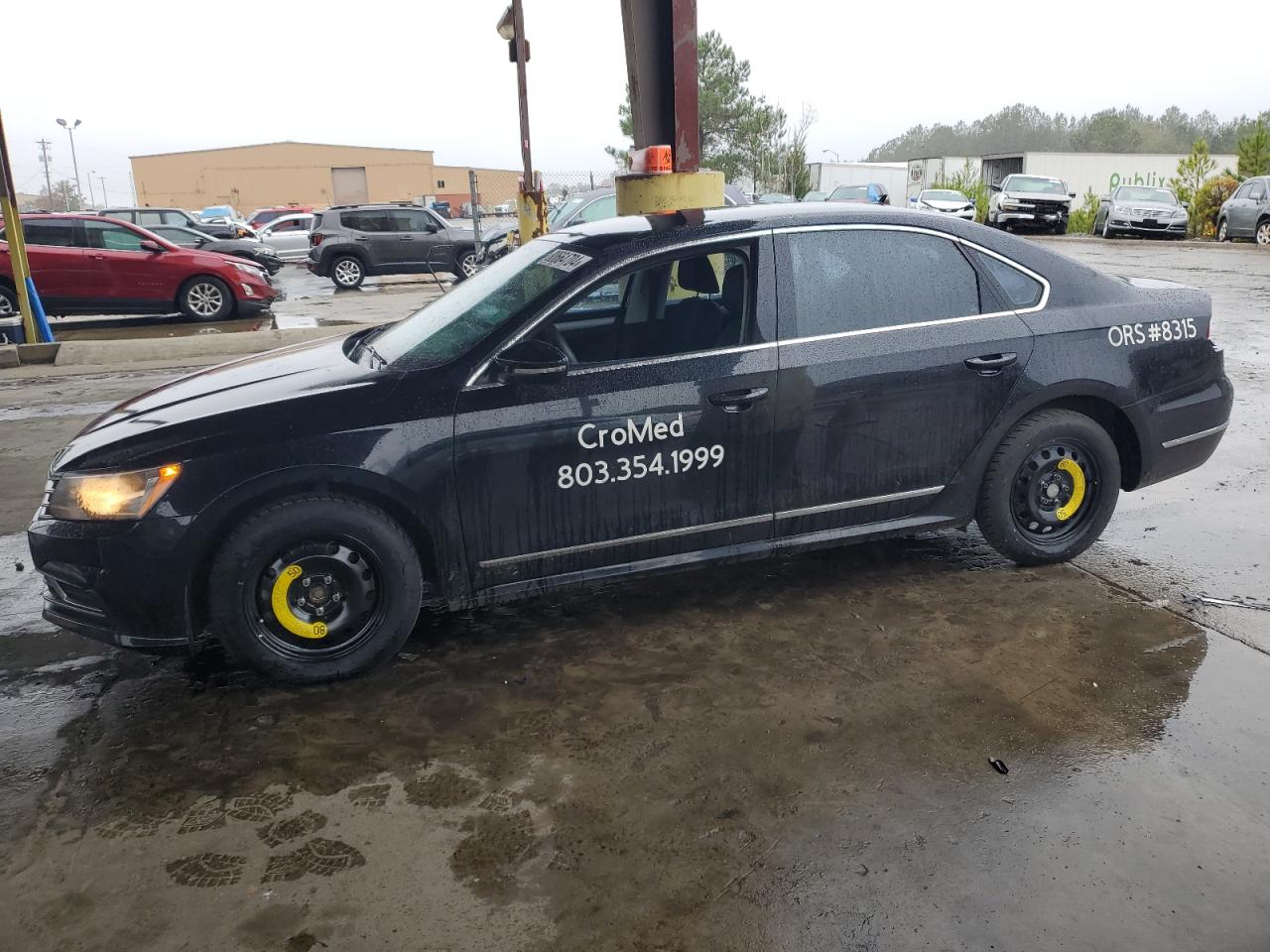 2017 Volkswagen Passat - Image 1