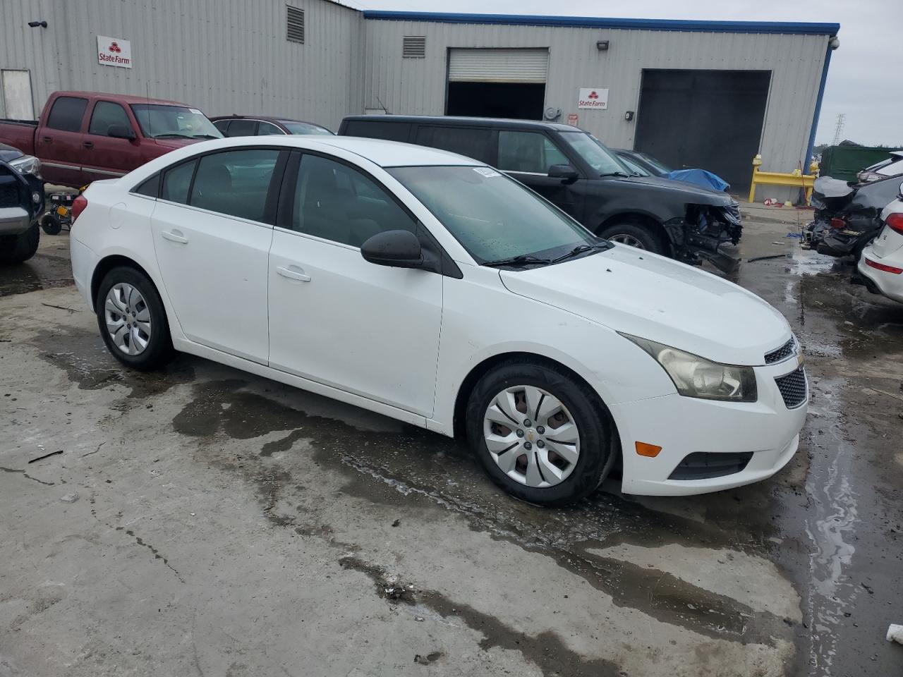 2012 Chevrolet Cruze - Image 4