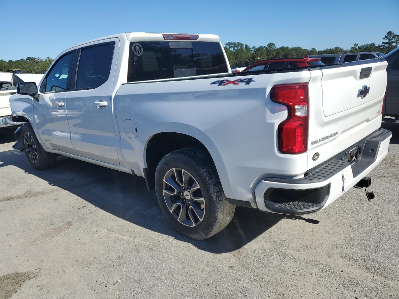 2021 Chevrolet Silverado - Image 2
