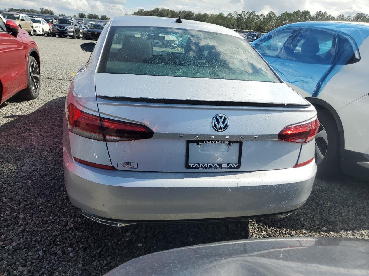 2020 Volkswagen Passat - Image 6