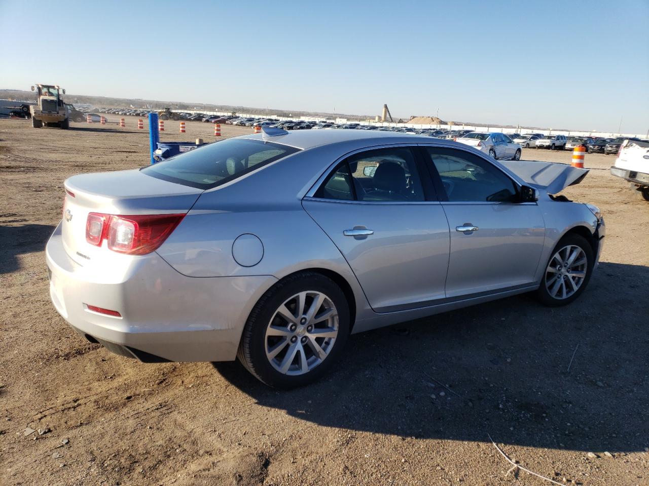 2016 Chevrolet Malibu - Image 3