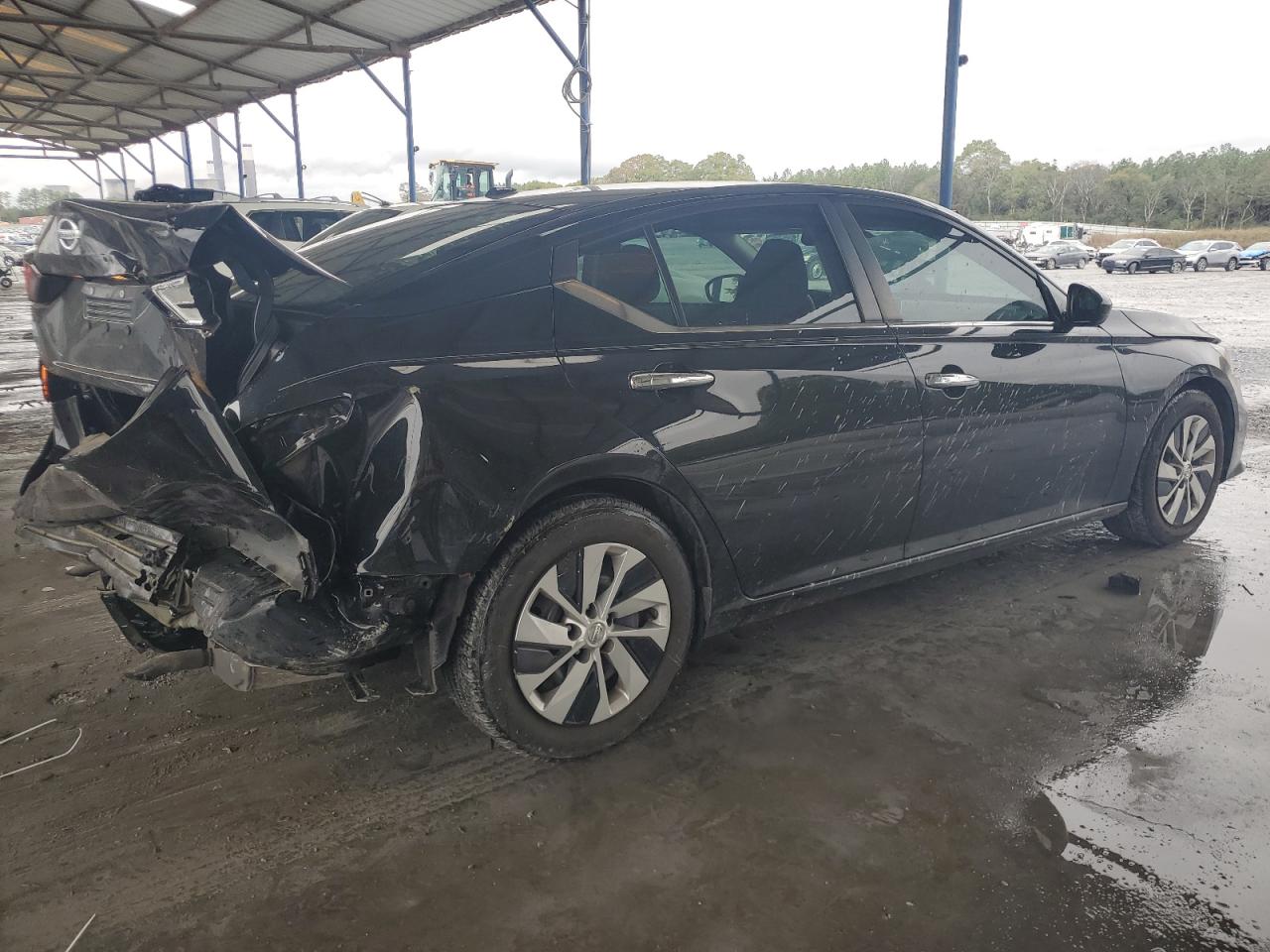 2019 Nissan Altima - Image 3