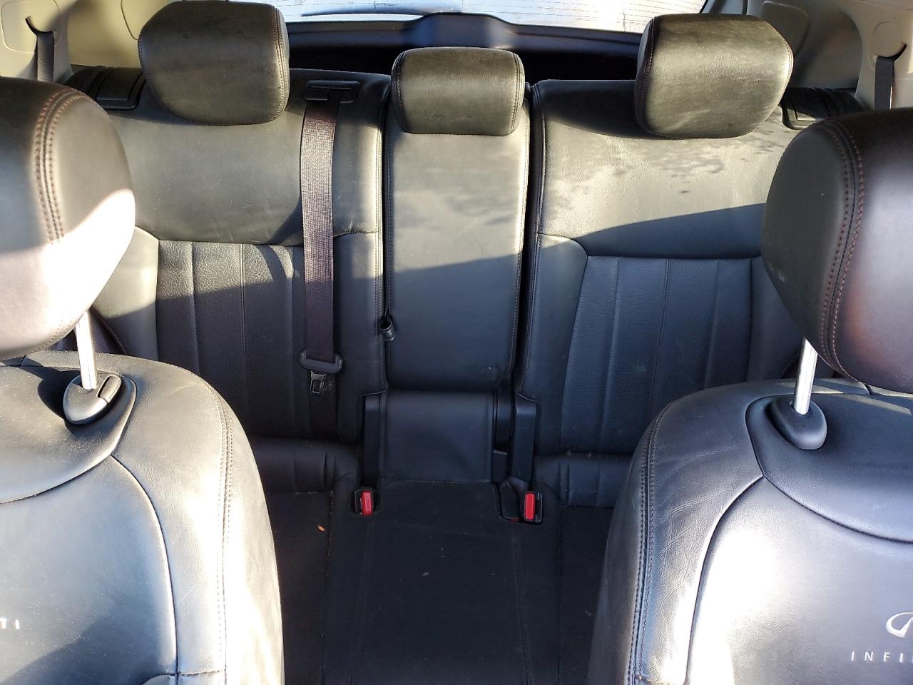 2014 Infiniti QX70 - Image 10