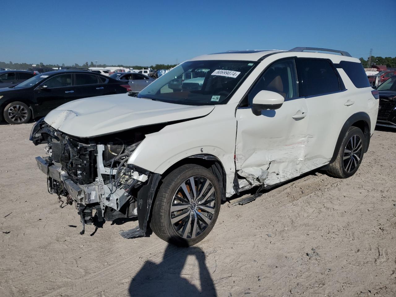 2024 Nissan Pathfinder - Image 1