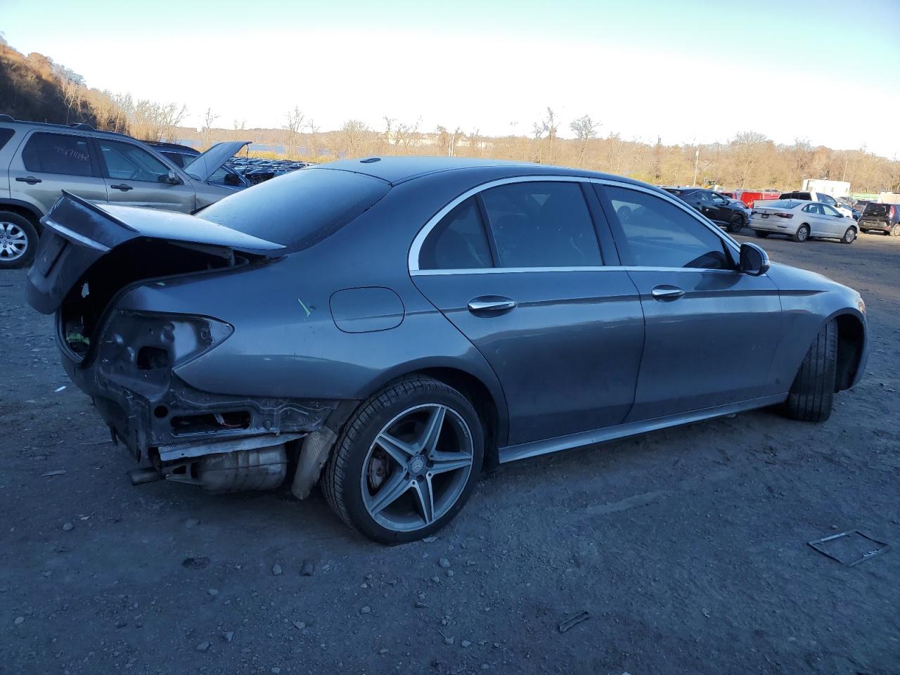 2017 Mercedes-Benz E-klasse - Image 3