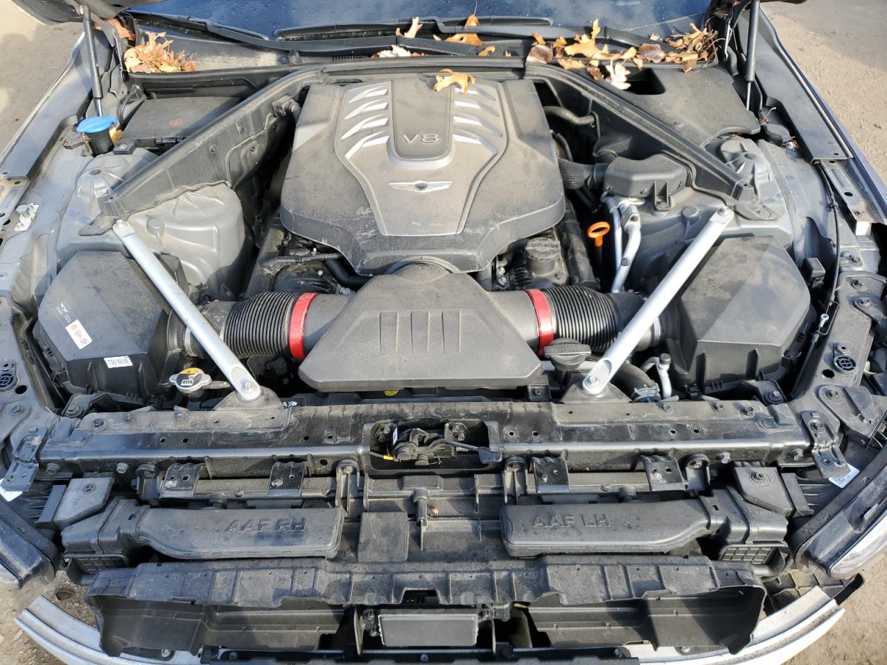 2018 Genesis G90 - Image 11