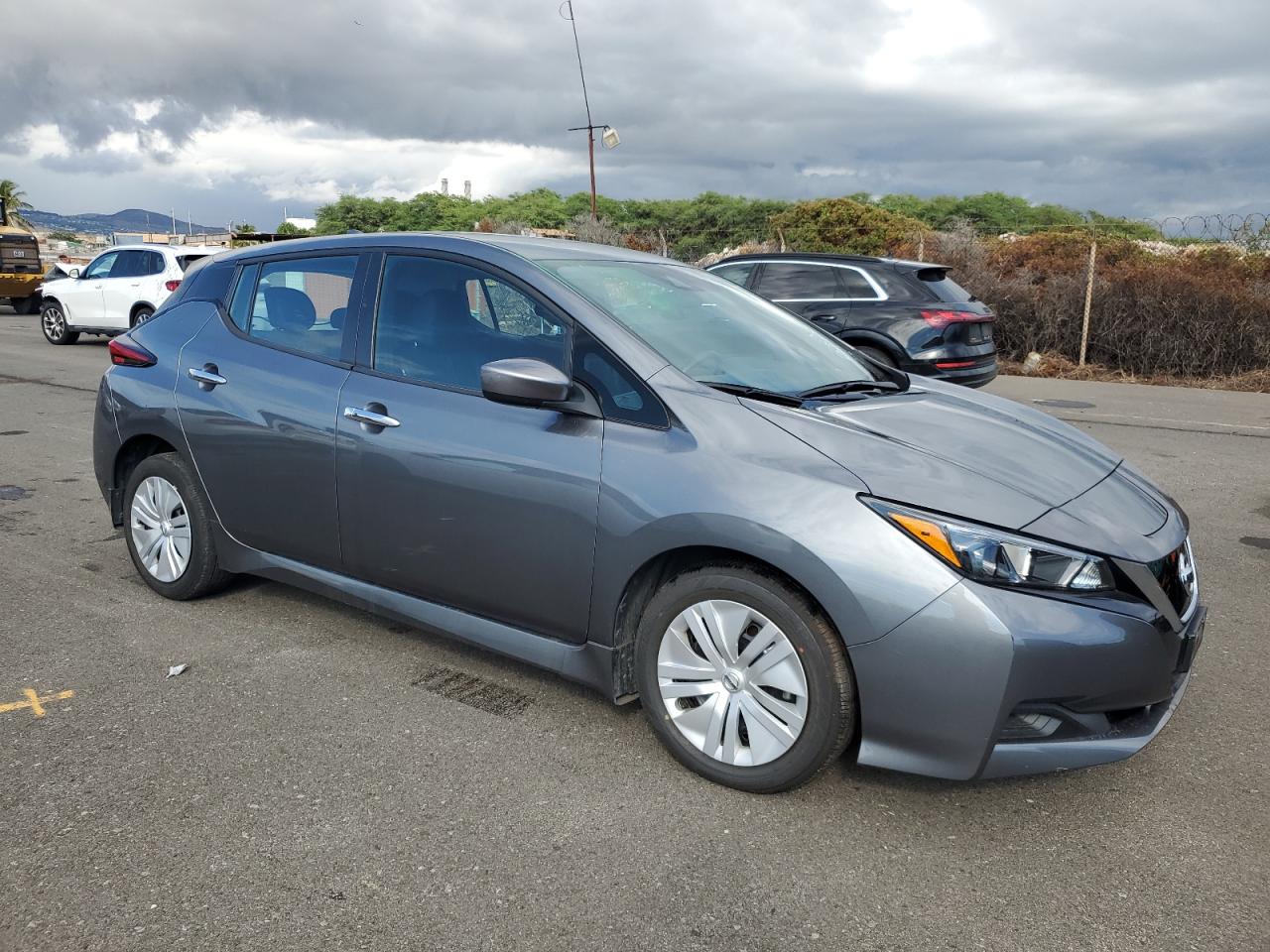 VIN 1N4AZ1BV5NC562836 2022 NISSAN LEAF no.4