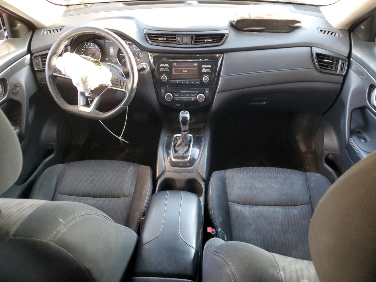 2017 Nissan Rogue - Image 8