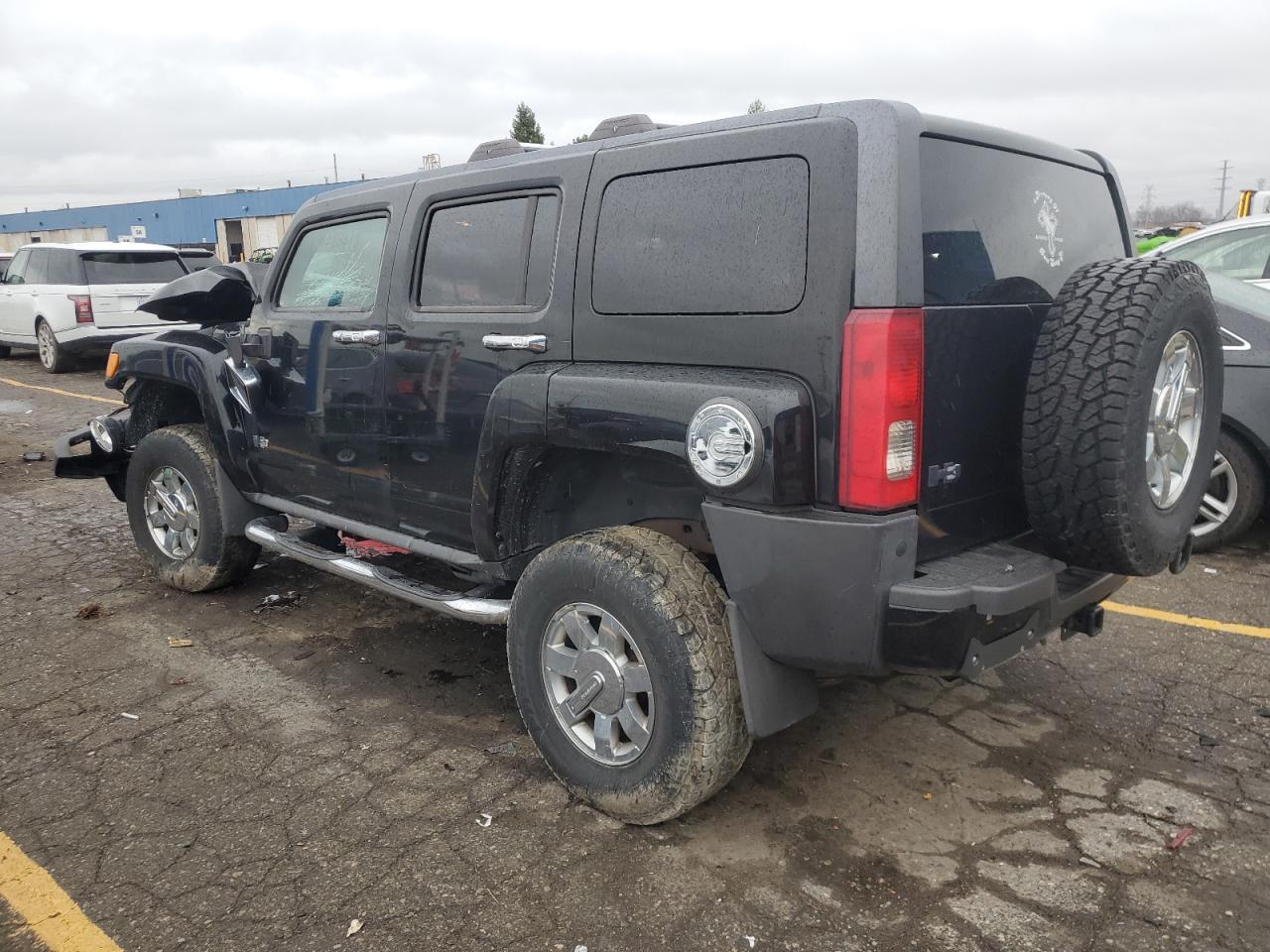 2009 Hummer H3 - Image 2
