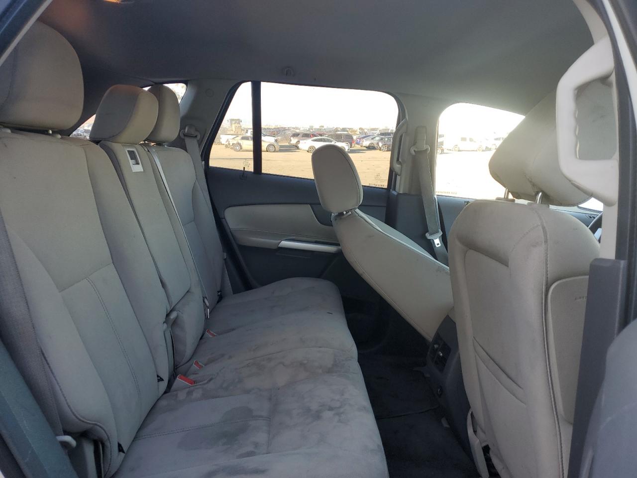 2012 Ford Edge - Image 11