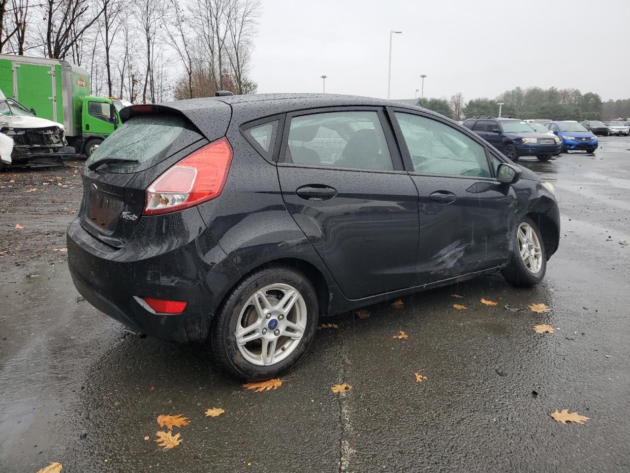 VIN 3FADP4EJ7HM135674 2017 FORD FIESTA no.3