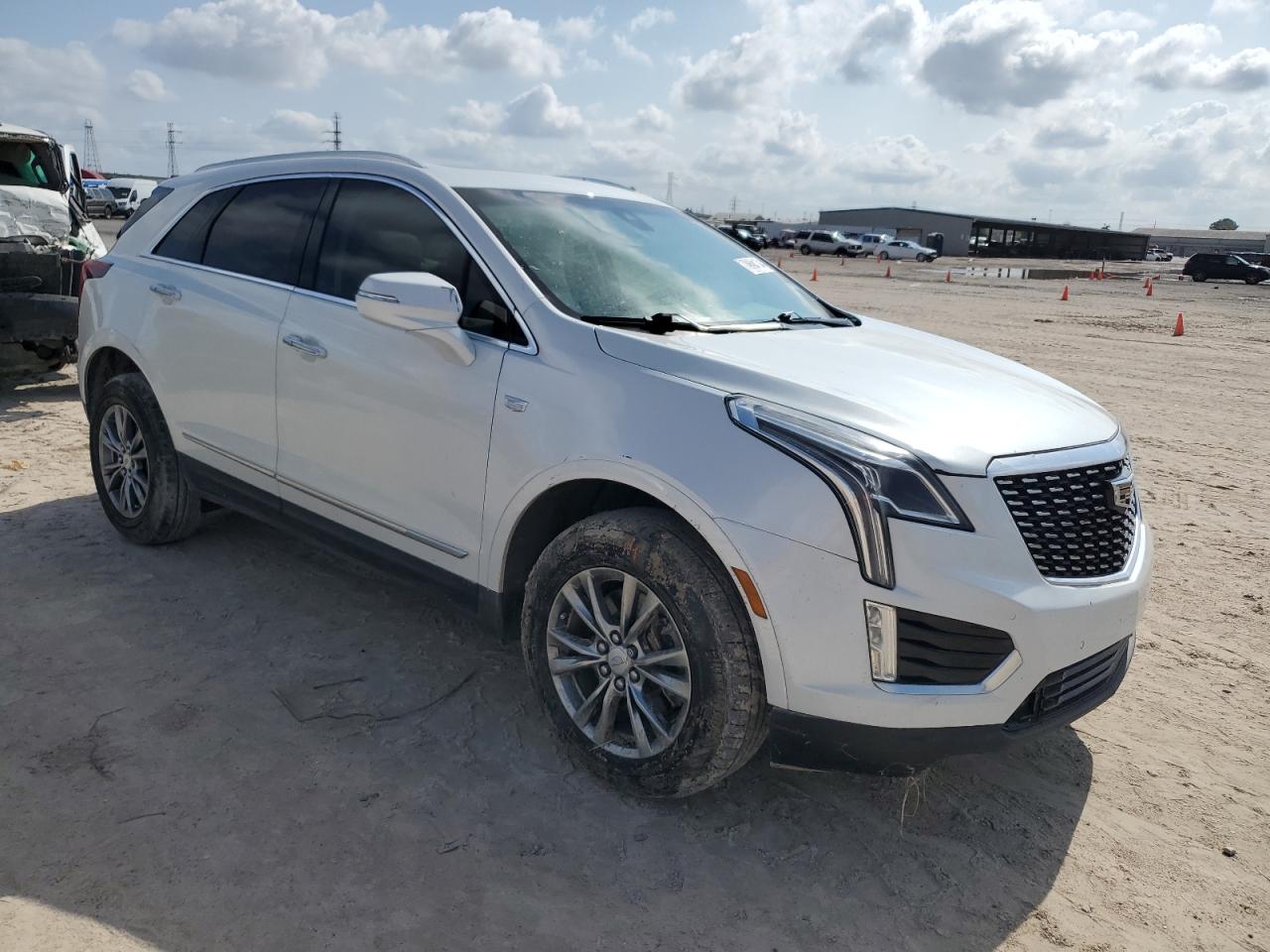 2021 Cadillac XT5 - Image 4