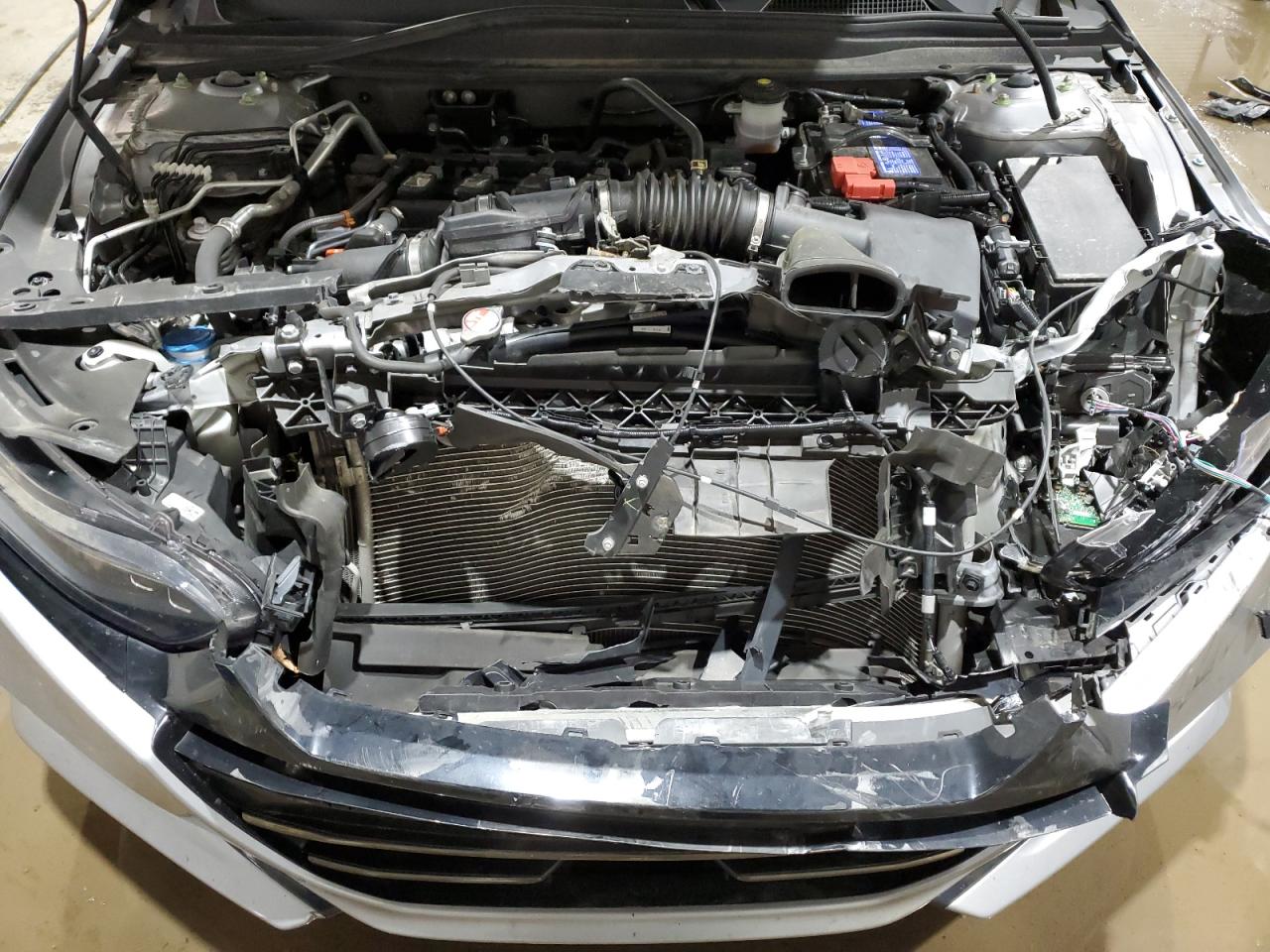 2022 Honda Accord - Image 11