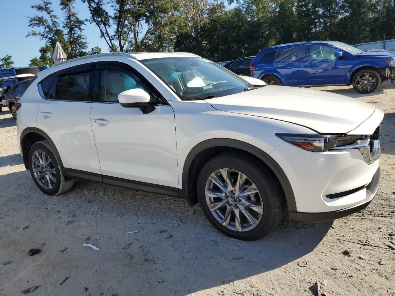 2020 Mazda CX-5 - Image 4