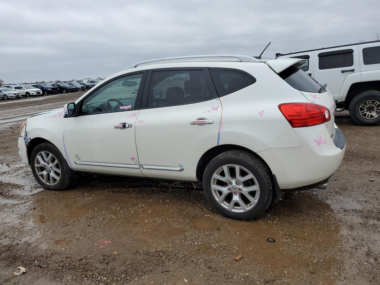 2013 Nissan Rogue - Image 2