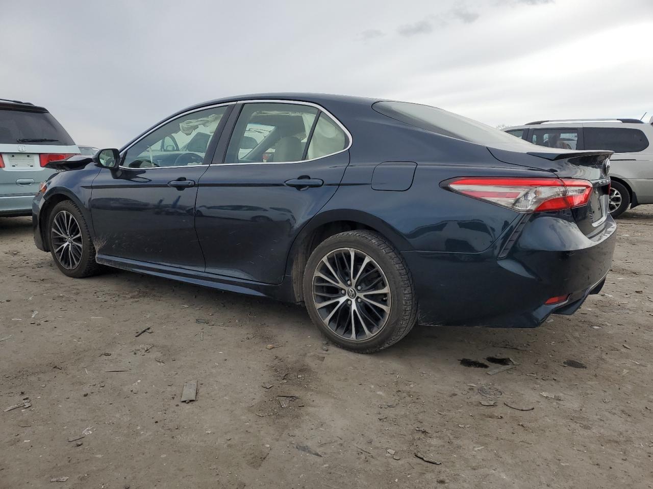 2018 Toyota Camry - Image 2