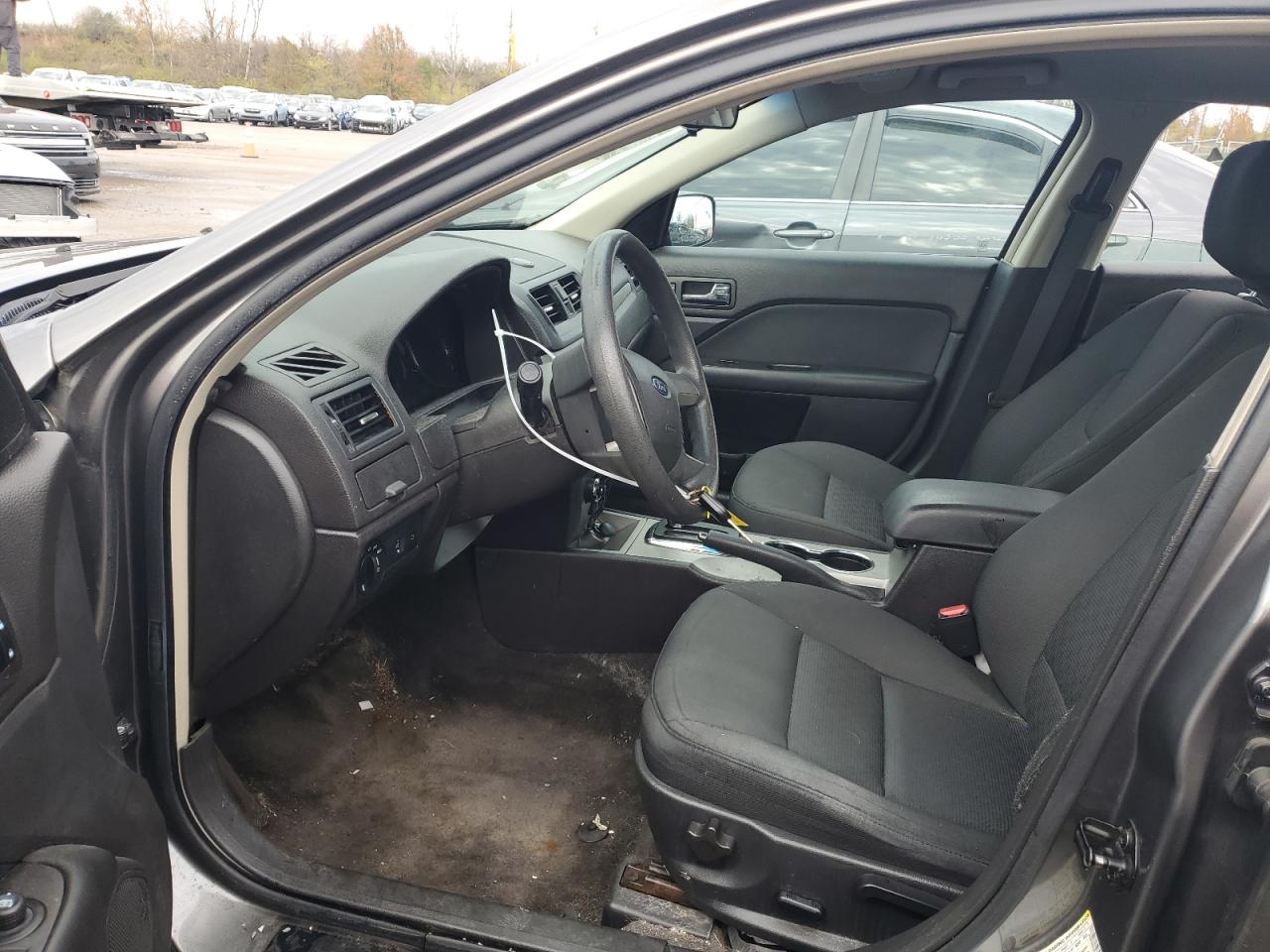 2010 Ford Fusion - Image 7