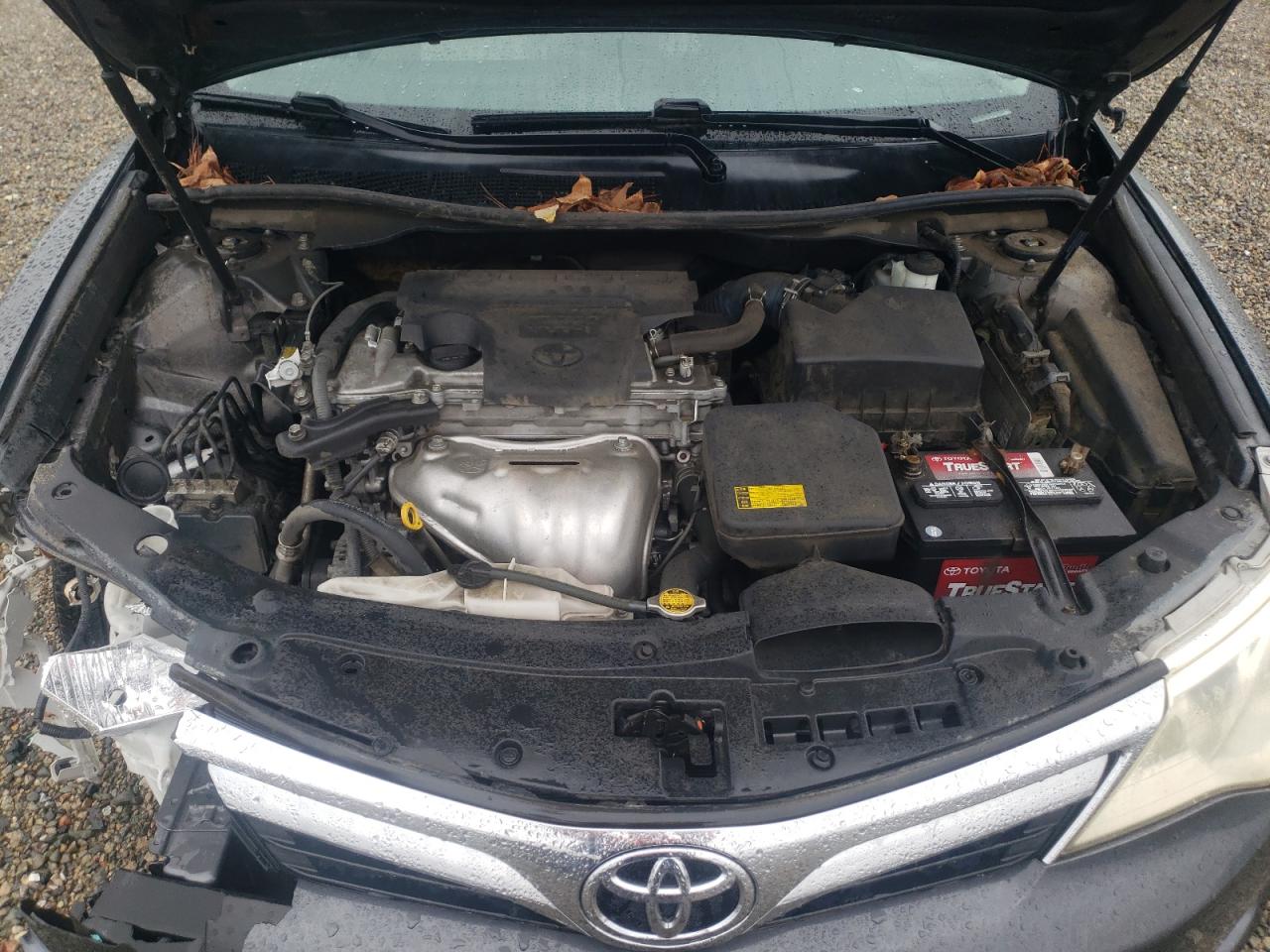 2012 Toyota Camry - Image 12