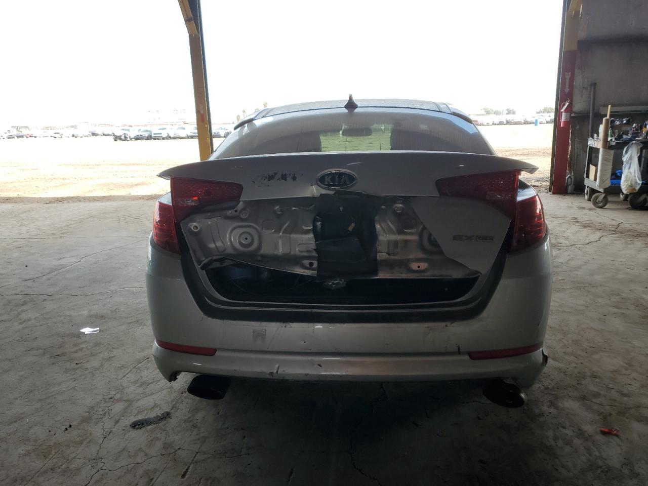 2012 Kia Optima - Image 6