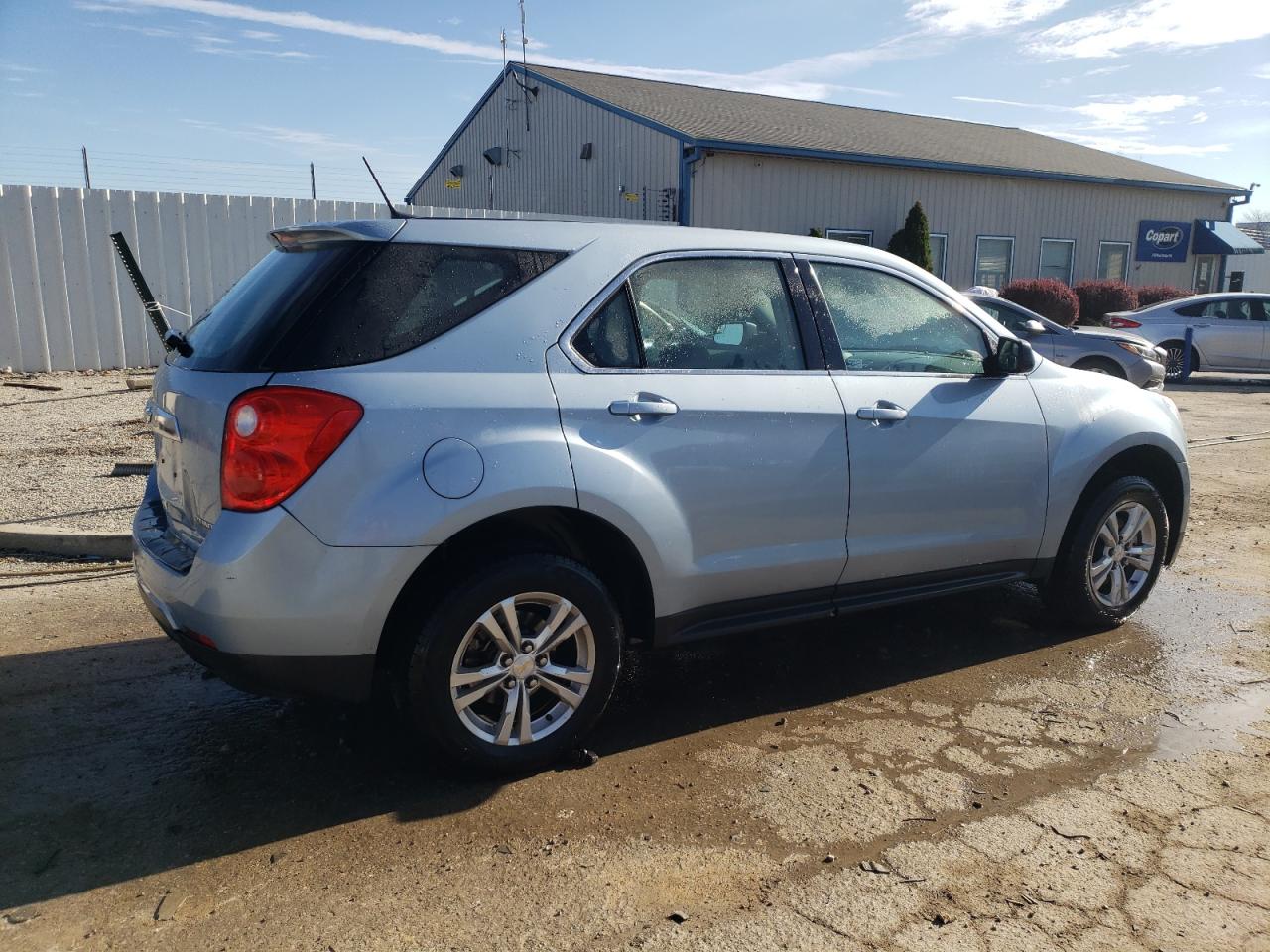 2014 Chevrolet Equinox - Image 3