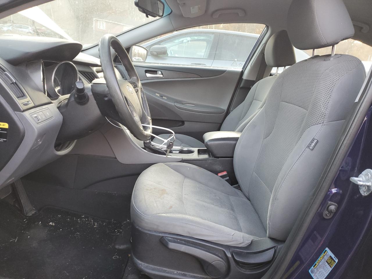 2013 Hyundai Sonata - Image 7