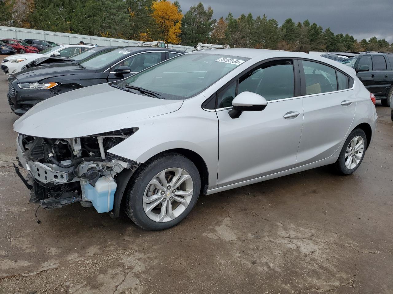 2019 Chevrolet Cruze - Image 1