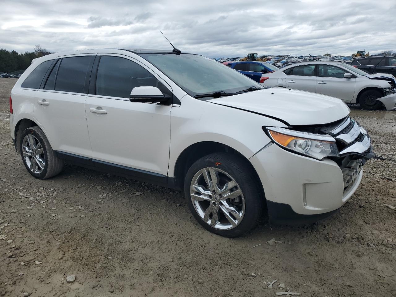 2013 Ford Edge - Image 4