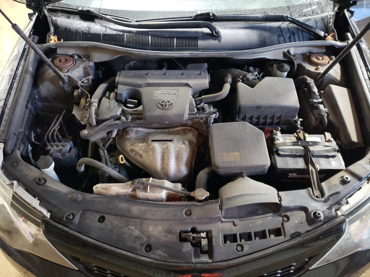 2014 Toyota Camry - Image 11