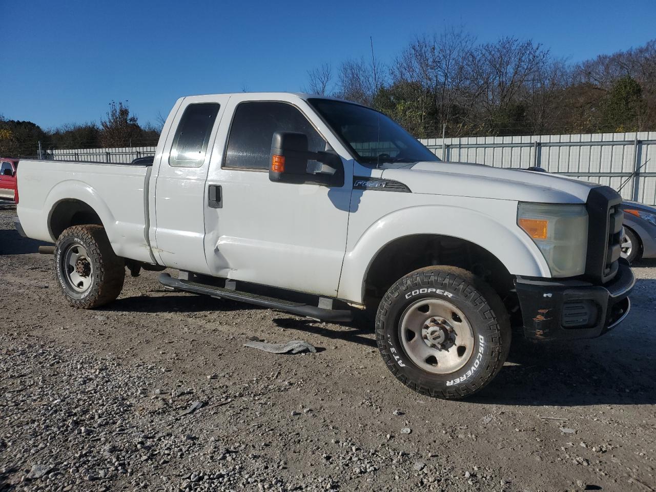 2011 Ford F250 - Image 4