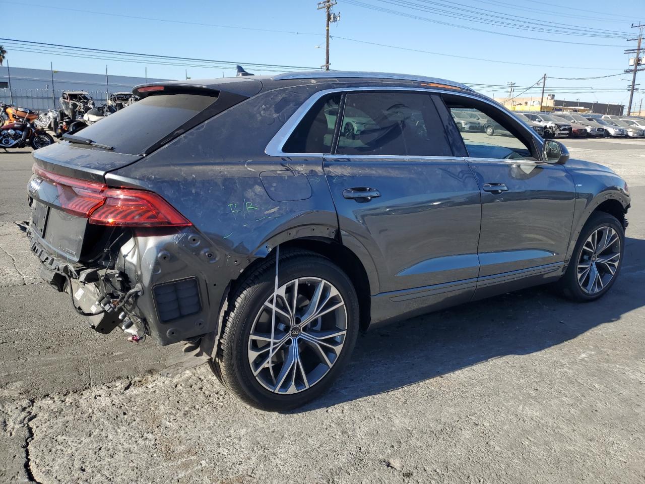 VIN WA1EVBF12PD045117 2023 AUDI Q8 no.3