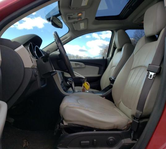  CHEVROLET TRAVERSE 2012 Czerwony
