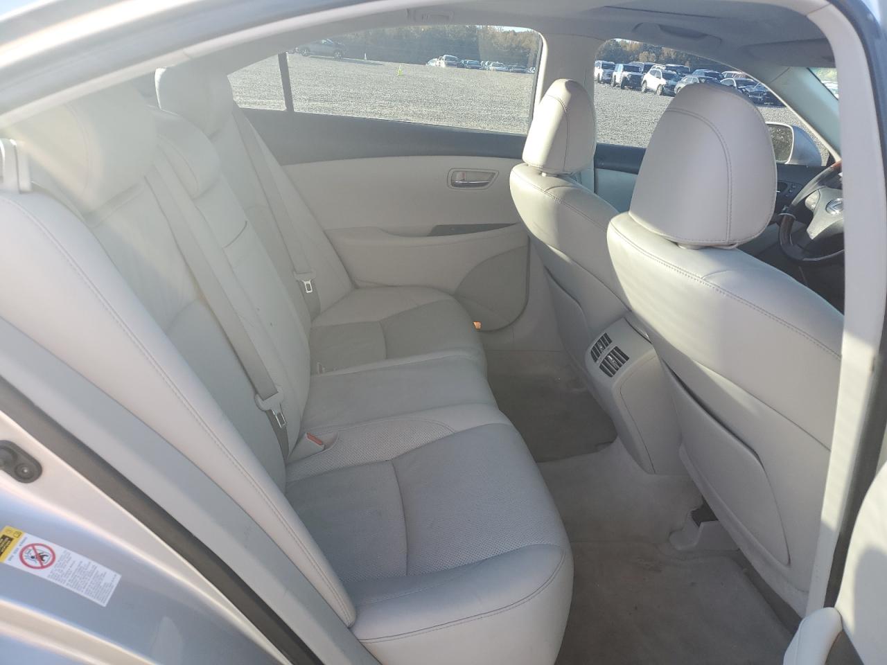 2008 Lexus ES - Image 10