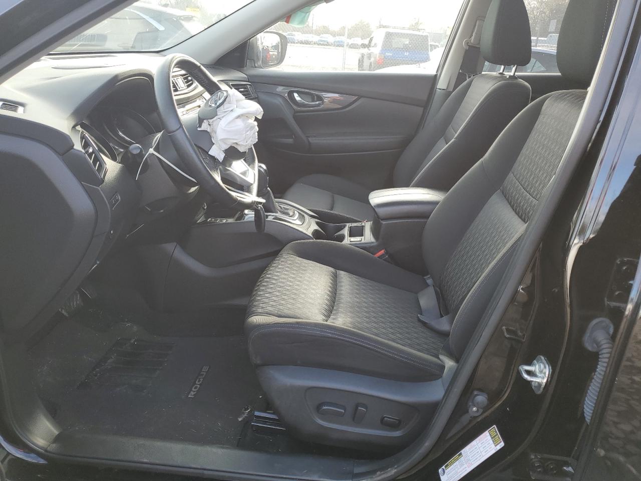 2020 Nissan Rogue - Image 7
