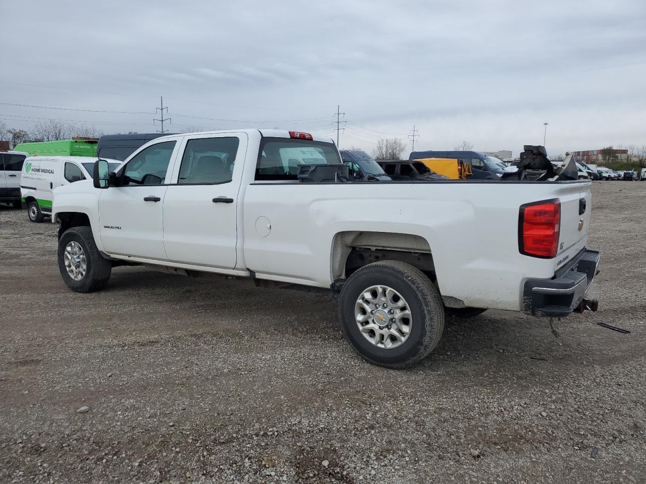 2015 Chevrolet Silverado - Image 2