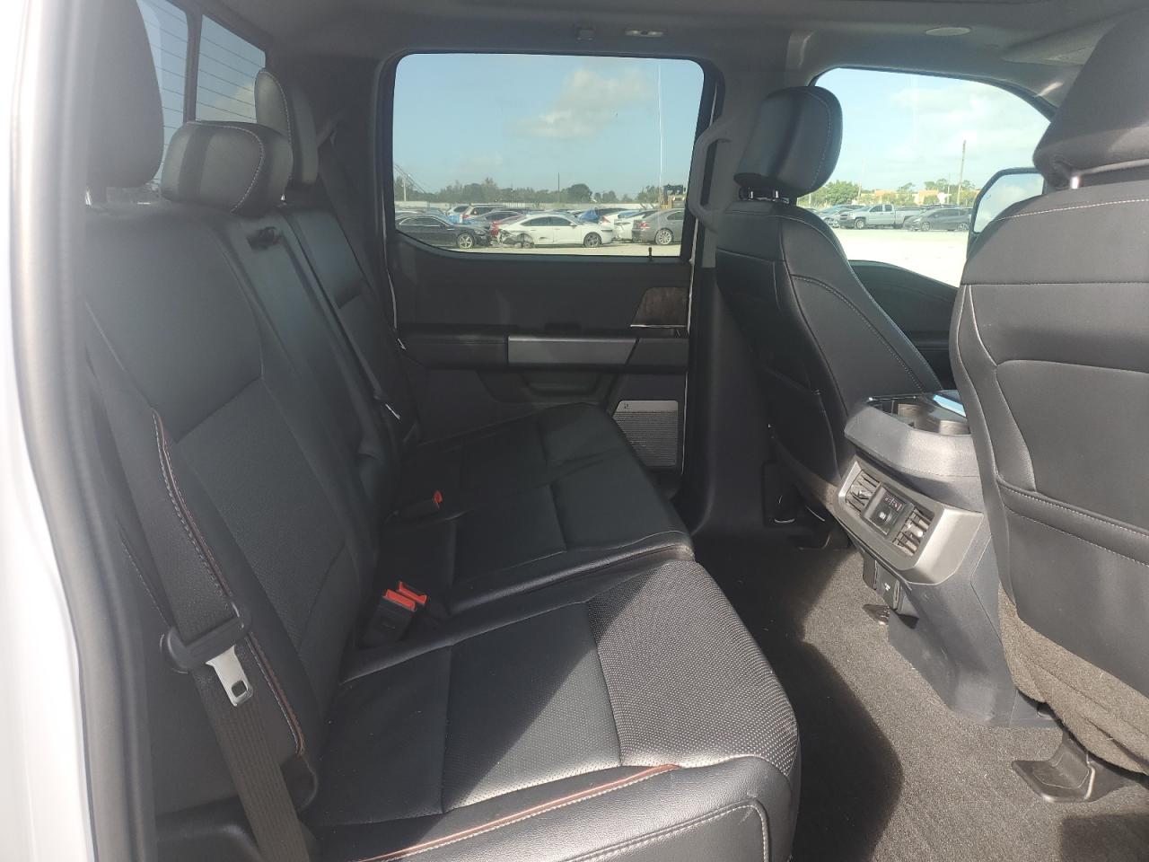 2023 Ford F350 - Image 10