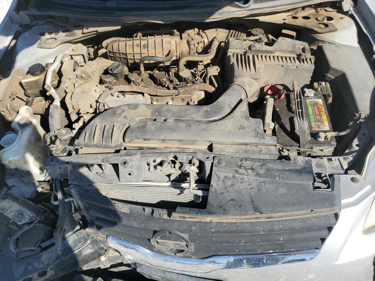 2009 Nissan Altima - Image 12