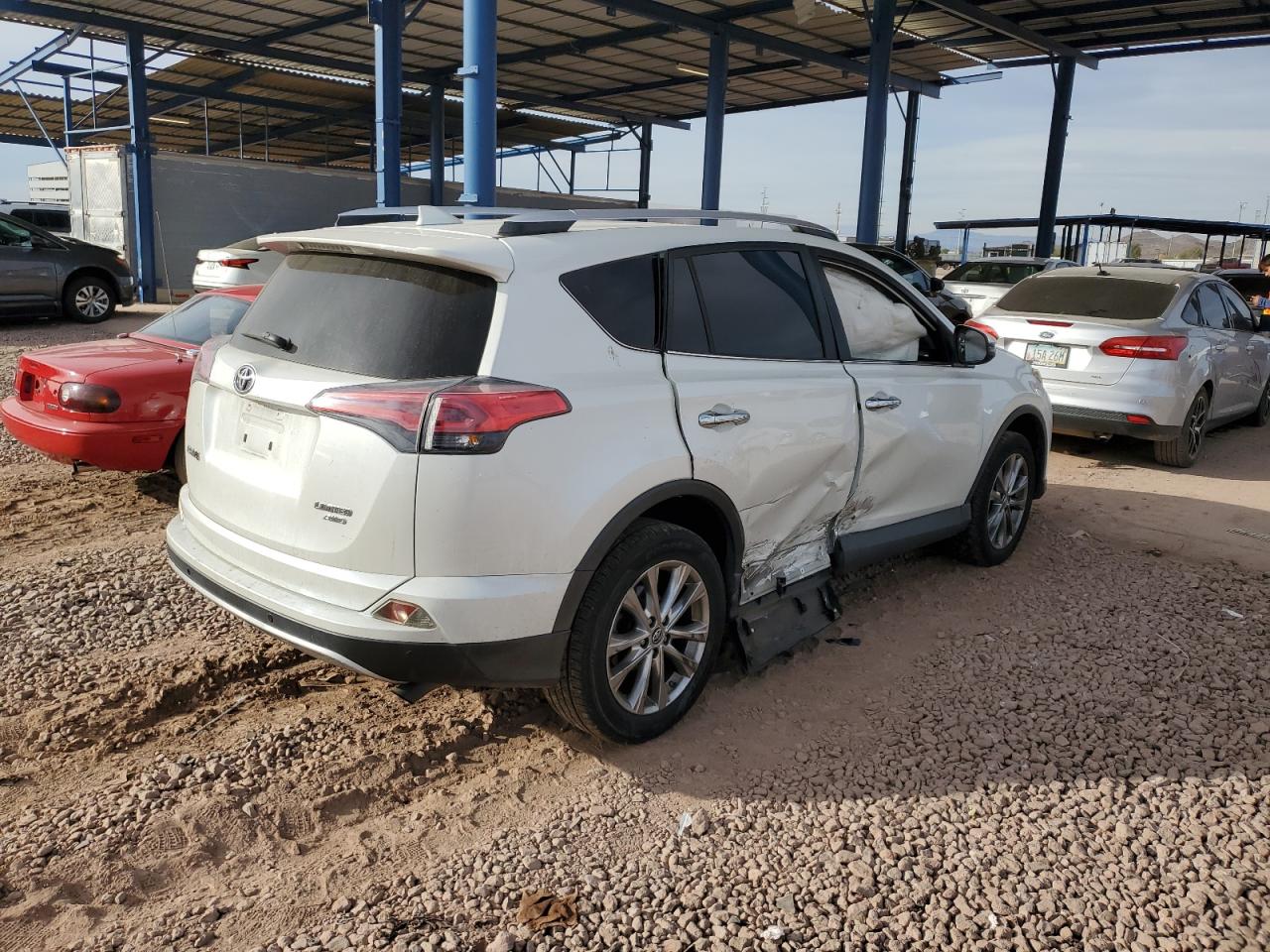 2016 Toyota RAV 4 - Image 3