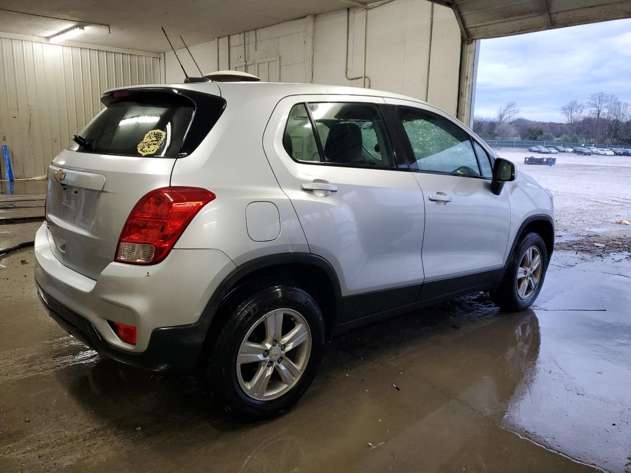 2017 Chevrolet Trax - Image 3