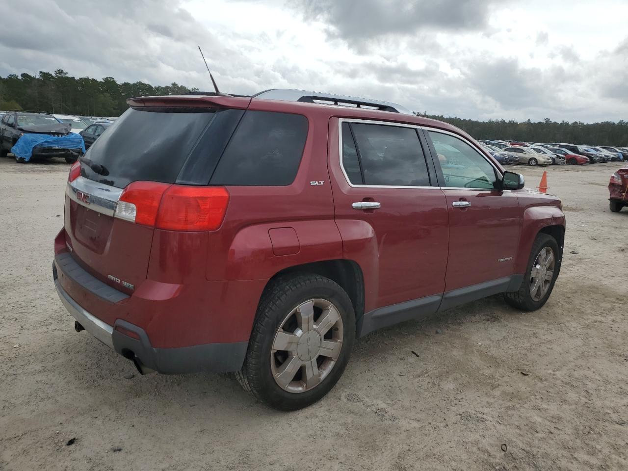 2011 GMC Terrain - Image 3