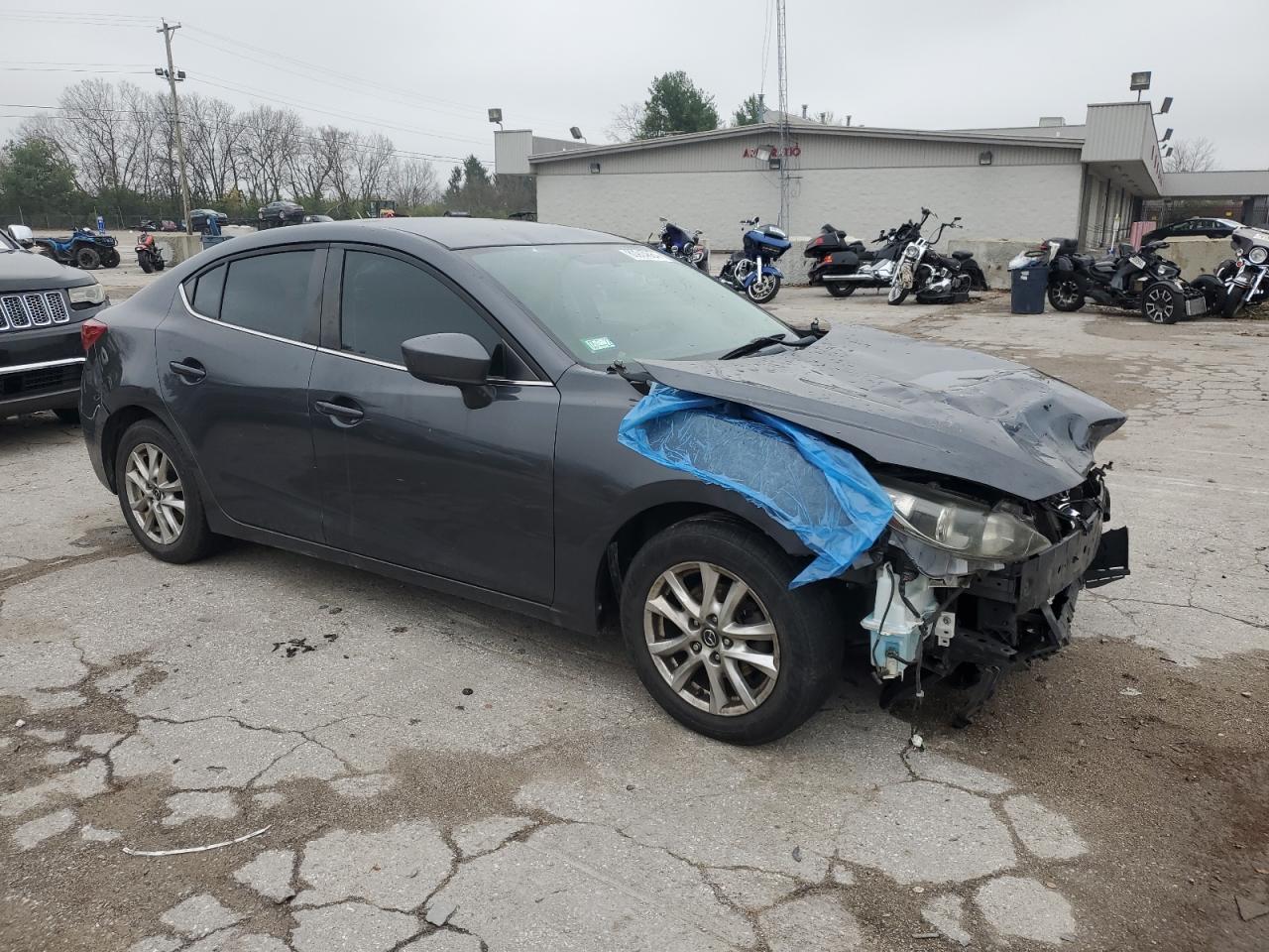 2015 Mazda 3 - Image 4