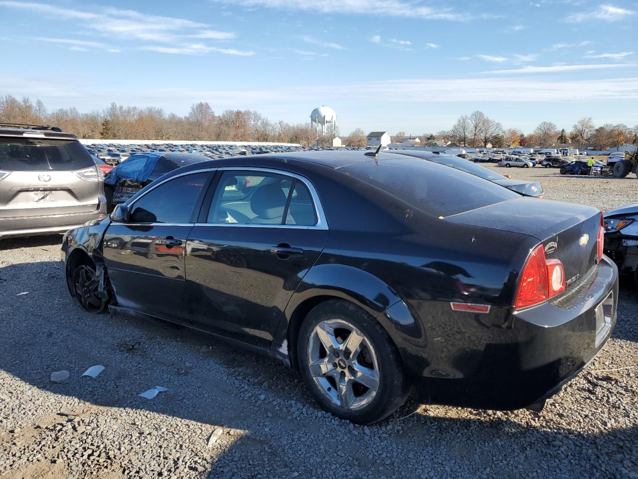 2010 Chevrolet Malibu - Image 2