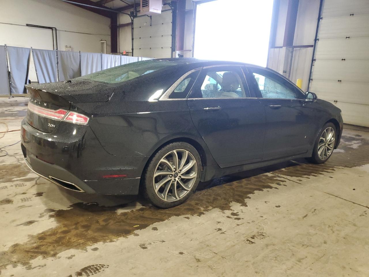 VIN 3LN6L5LU2KR607075 2019 LINCOLN MKZ no.3