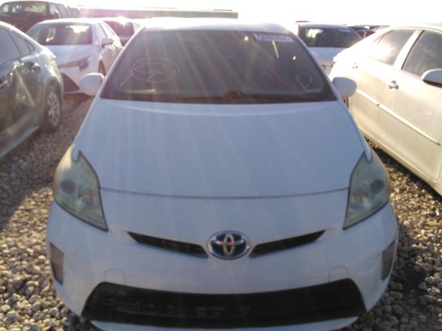  TOYOTA PRIUS 2013 Белый