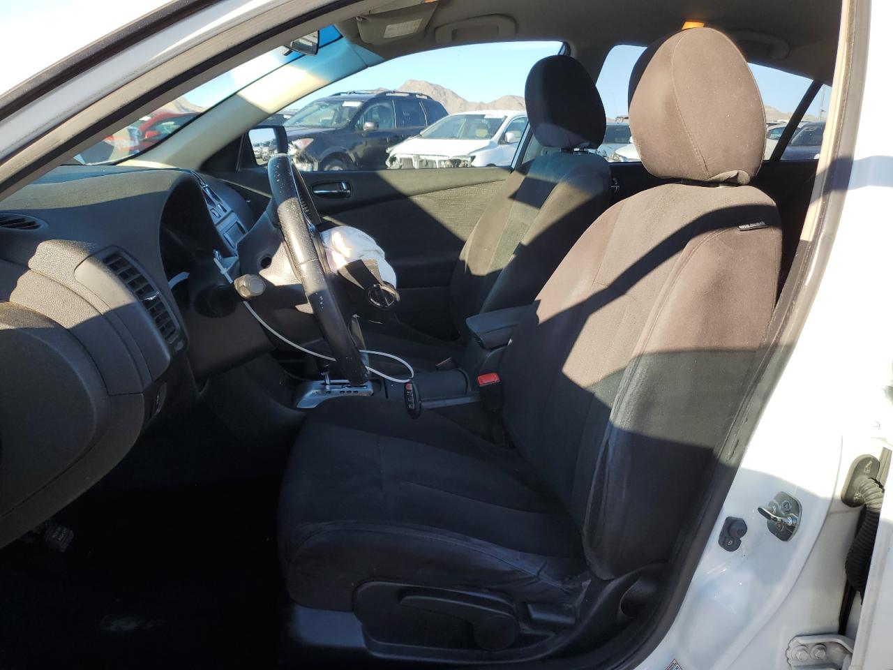 2012 Nissan Altima - Image 7